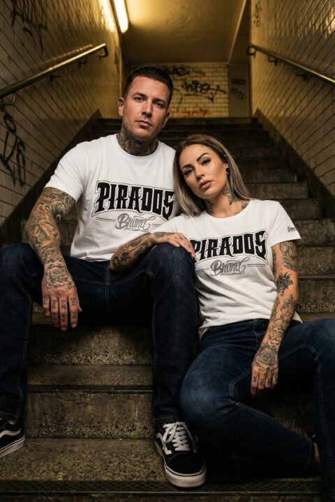 “BLOCK SCRIPT” -CAMISETA, BLANCO