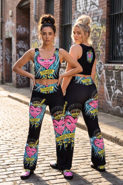 “HEART QUEEN” FLARE LEGGINGSIT